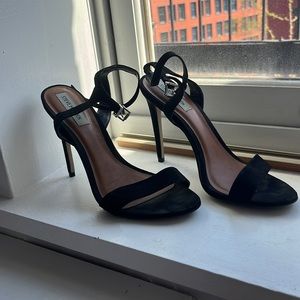 Steve Madden black strappy heels